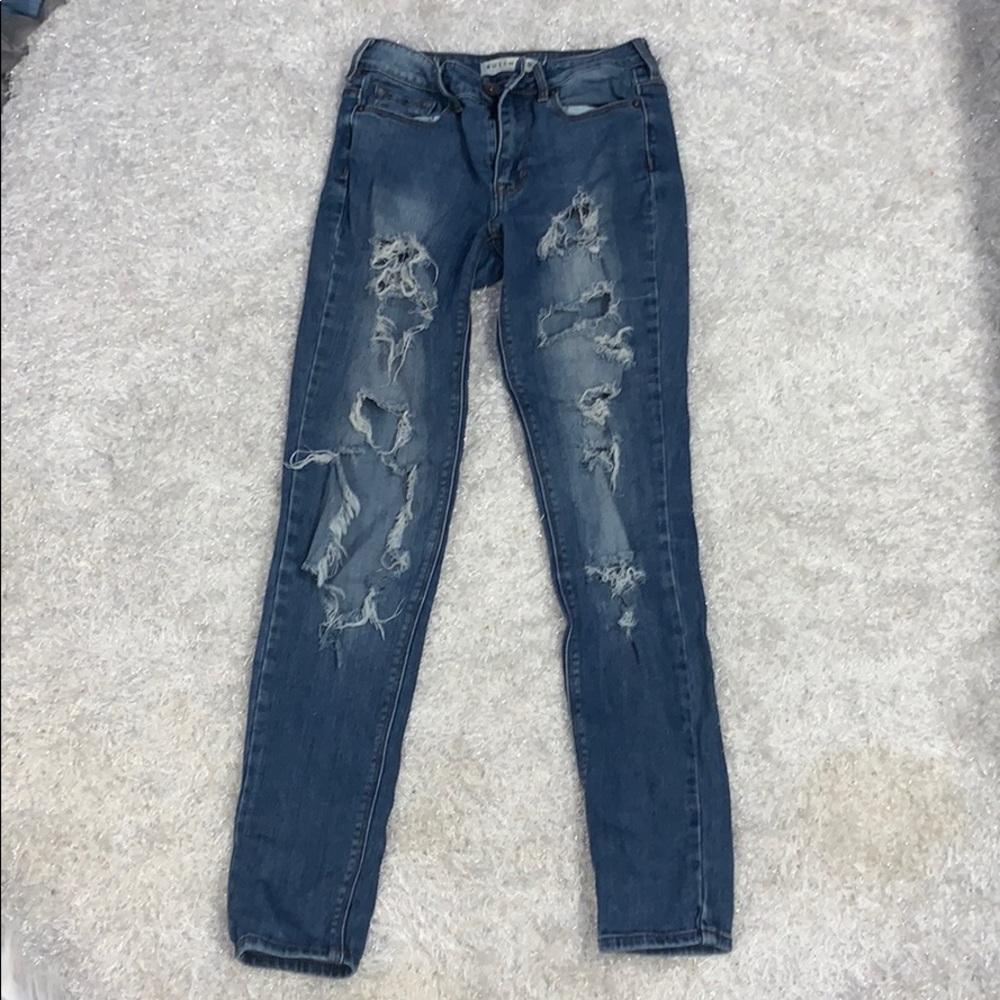 Distressed Skinny Jeans